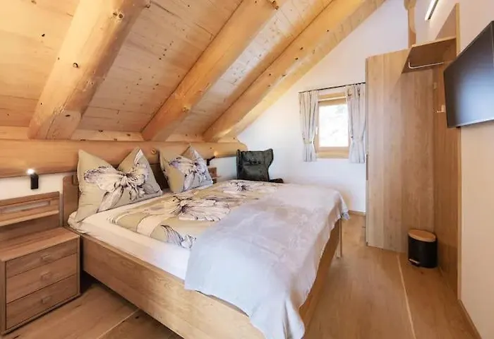 Tannenhaus I בקתה